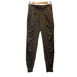 Lululemon SIZE 4 Dance Studio Mid-Rise Jogger (Legacy Green) LW5BPJS